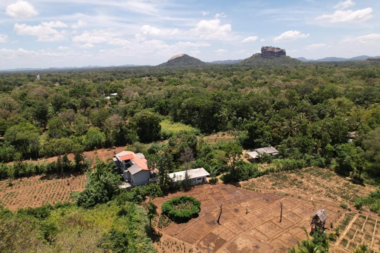 Sigiriya Sun Shine Villa 외부 사진